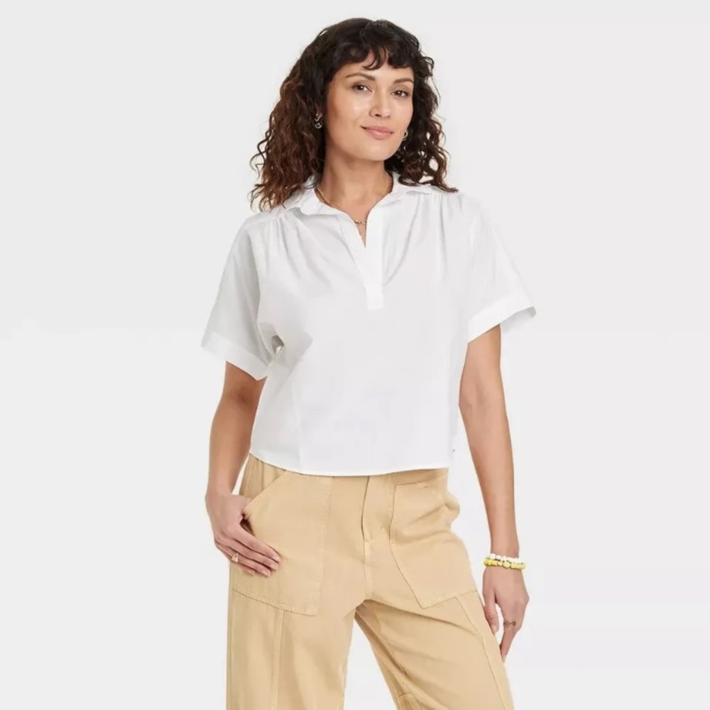 🌼3 for $15🌼 Universal Thread white collared pullover top